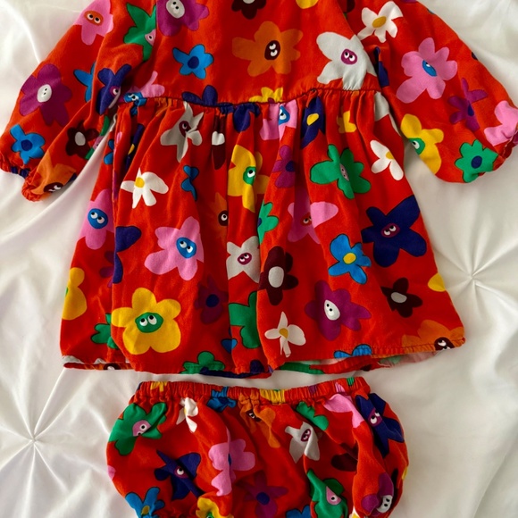 Stella McCartney 18mos Girl’s Dress-Smiling Flower Print Dress and Bloomers Set - Picture 2 of 4